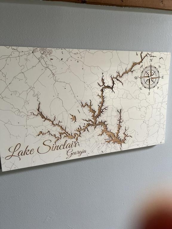Luxury Lakefront Holiday home Milledgeville
